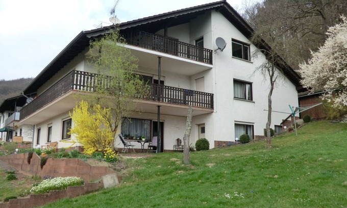 Bad Wildungen Apartment | Holiday flat in Schneewittchendorf Bergfreiheit