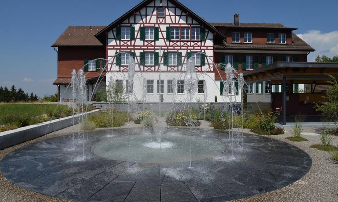 Pfaffikon District Apartment | Holiday flat Sunnebad Sternenberg