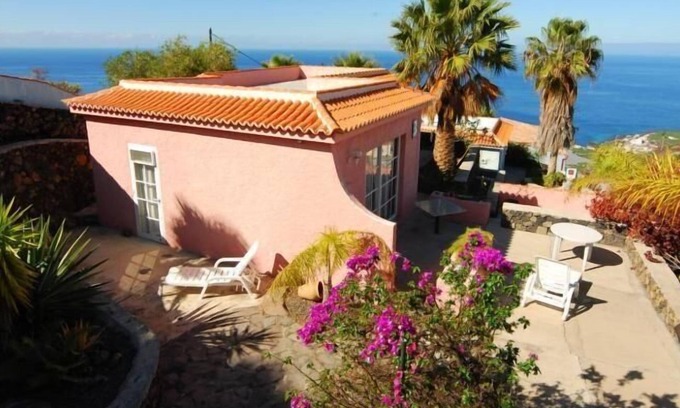 Puerto Naos House | Holiday house Los Llanos de Aridane for 1 - 3 persons with 1 bedroom - Holiday house