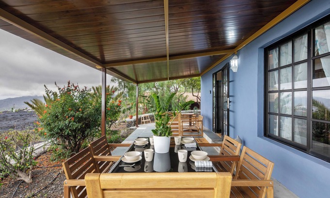 Los Llanos de Aridane House | Holiday Home 'El Mirador Del Atlántico' with Sea View, Wi-Fi and Air Conditioning