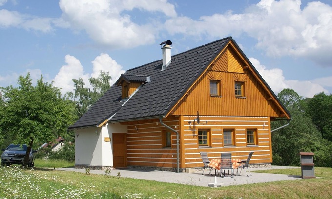 Roztoky u Jilemnice House | Holiday home in Roztoky U Jilemnice with garden