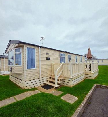 New Forest District Resort | Holiday Home at Hoburne Naish