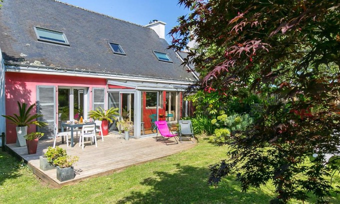Tregunc House | Holiday Home Bucolique - TGC121 by Interhome