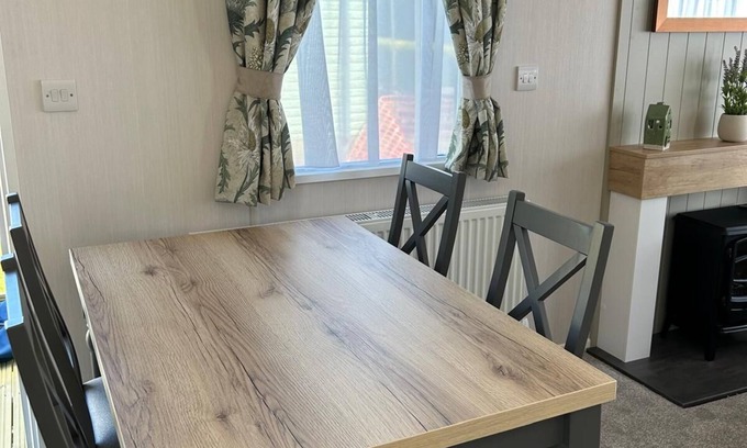 Knaresborough House | Holiday Home by the river Nidd 8