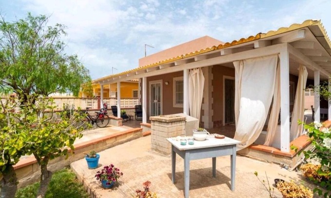Santa Maria del Focallo House | Holiday Home 'Casa Gioia' with Sea View, Garden, Terrace & Wi-Fi