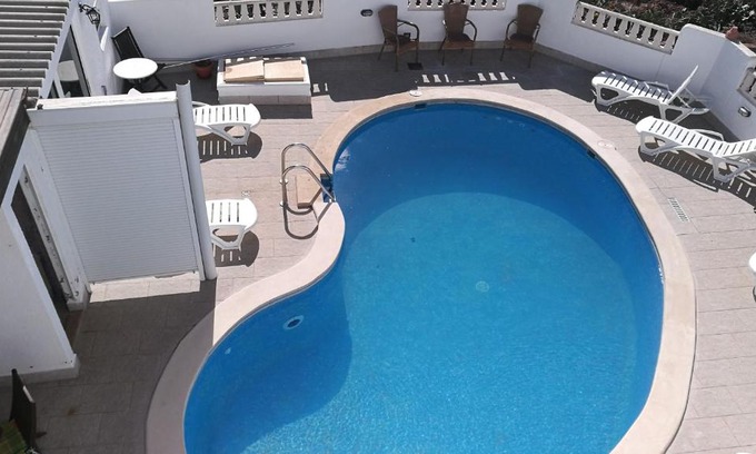 El Roque Bed & Breakfast | Holiday Home Emblema