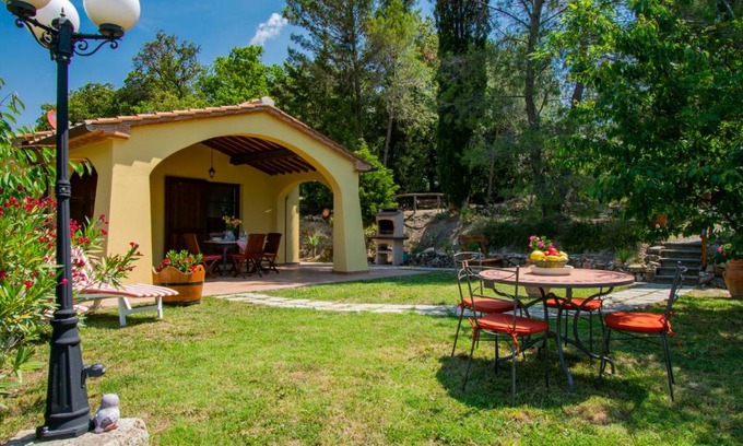 Riparbella House | Holiday Home Elisa by Interhome