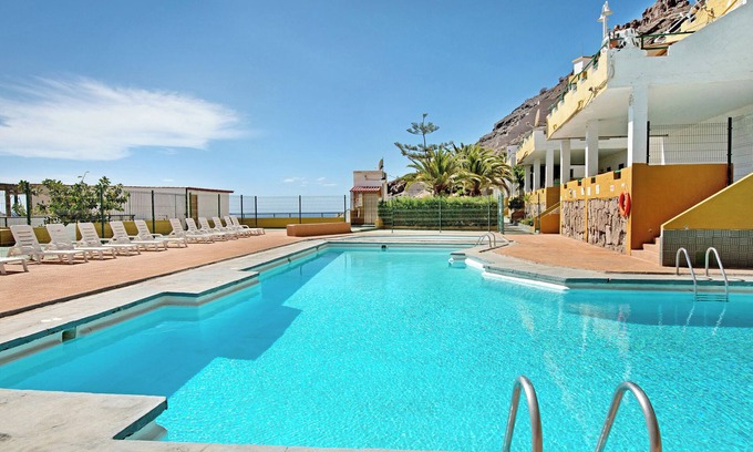 Mogan House | Holiday Home 'Suite On the Beach' with Sea View, Pool, Terrace & Wi-Fi