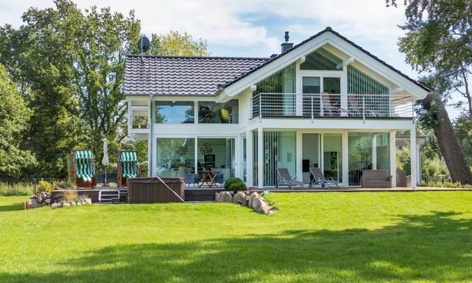 Bodstedt House | Holiday home Fünfjahreszeiten in Bodstedt