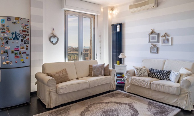 Follonica House | Holiday Home "F22 Casa Francesca" with Balcony & A/C