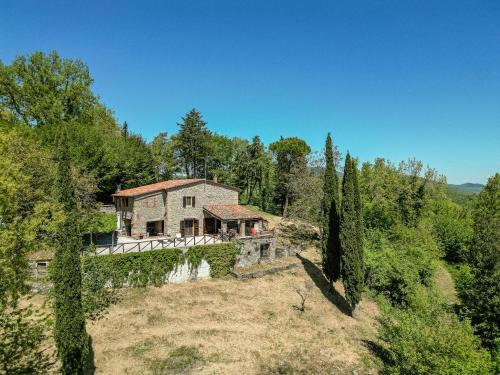 Massa Marittima House | Holiday Home Il Grillo Parlante by Interhome