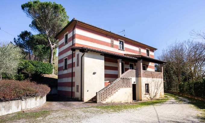 Santa Reparata House | Holiday Home in Citerna near Castello Bufalini