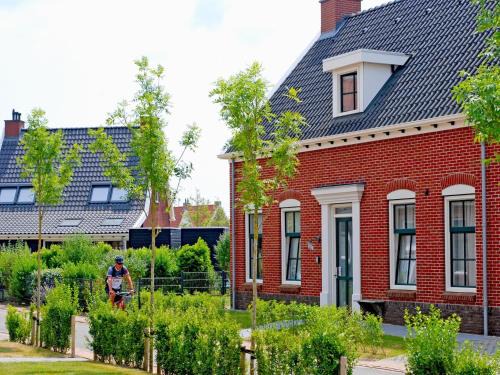 Colijnsplaat House | Holiday Home in Colijnsplaat near Oosterschelde, cleaning included