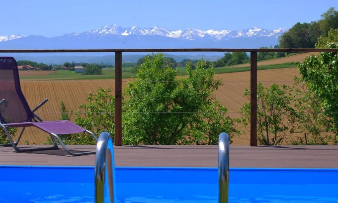 Sarraguzan House | Holiday home in Sarraguzan with private pool