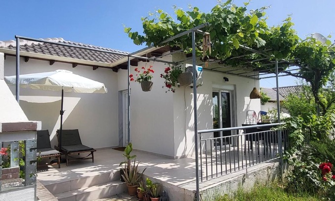 Skala Potamias House | Holiday home in Thasos with large terrace