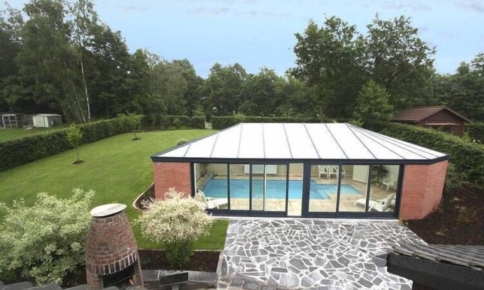 Faymonville House | Holiday Home in Waimes with Pool & Sauna
