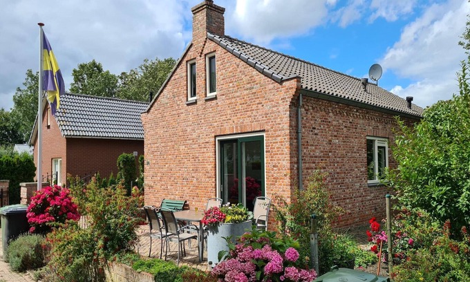 Baarland House | Holiday Home in Zeeland near the Beach