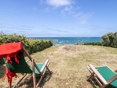 Cleder House | Holiday Home Kereol by Interhome