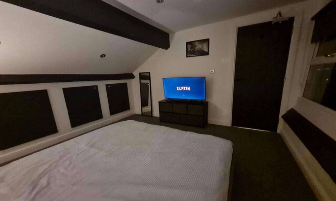 Mumbles House | holiday home near Mumbles Pier