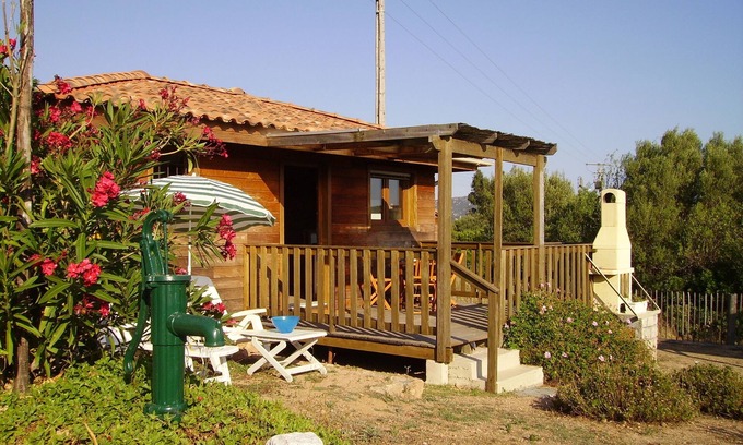Figari House | Holiday Home 'Petite Maison' with Sea View, Private Terrace and Private Garden