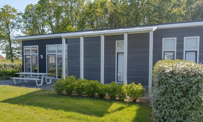 Wemeldinge House | Holiday Home Ruisweg 91 by Interhome