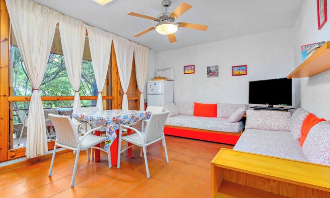 Cugnana Verde House | Holiday Home "Tramontana 2414" with Shared Pool and Wi-Fi