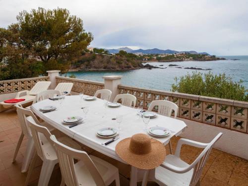 Llanca House | Holiday Home Villa Cassiopee by Interhome