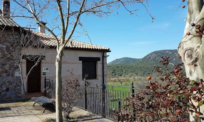 Navas de Estena House | Holiday home with private pool