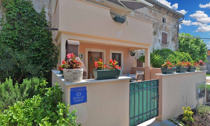 Rovinj House | Holiday home with a/c