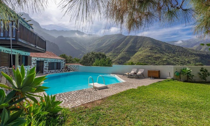 Agaete House | Holiday house Agaete for 1 - 4 persons with 2 bedrooms - Holiday home