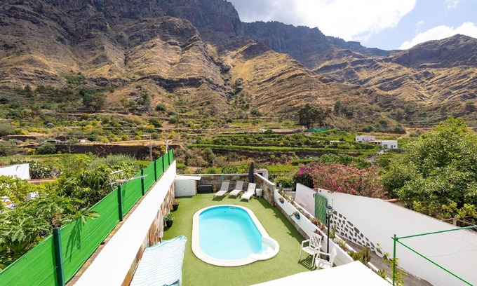 Agaete House | Holiday house Agaete for 1 - 5 persons with 3 bedrooms - Holiday home