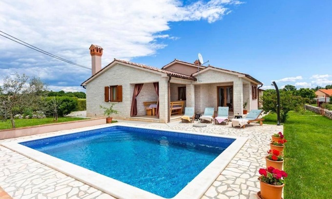 Grandici House | Holiday house Barban for 1 - 6 persons with 2 bedrooms - Holiday home