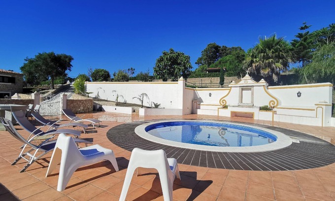 Monserrate House | Holiday house Colares for 1 - 6 persons with 3 bedrooms - Holiday house