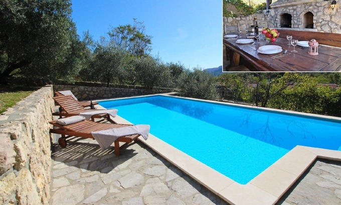Draga Bascanska House | Holiday house Draga Bascanska for 1 - 9 persons with 5 bedrooms - Holiday home