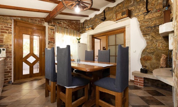 Borik House | Holiday house Hana