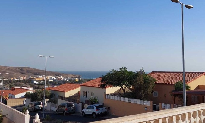 Tarajalejo House | Holiday house in a quiet location in a dreamy fishing village