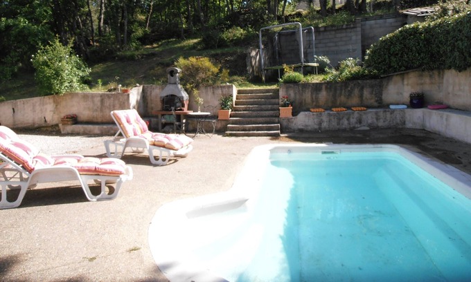 Provence House | Holiday house in the heart of the luberon, in its green setting