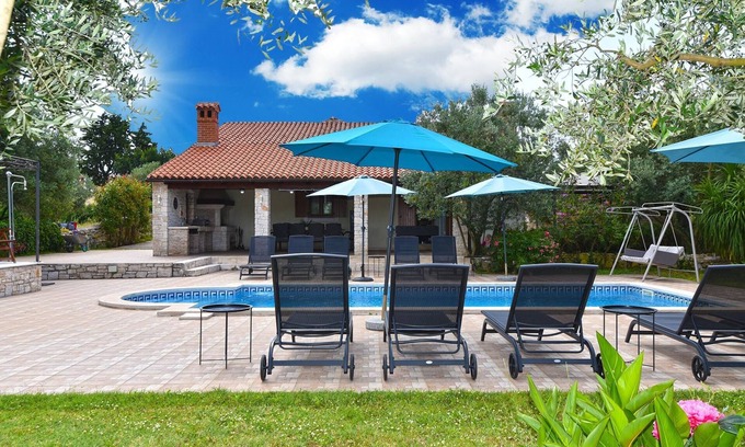 Kavran House | Holiday house Krnica for 1 - 10 persons with 4 bedrooms - Holiday home