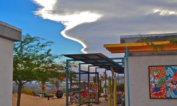 Landers House | Holiday House/ Landers