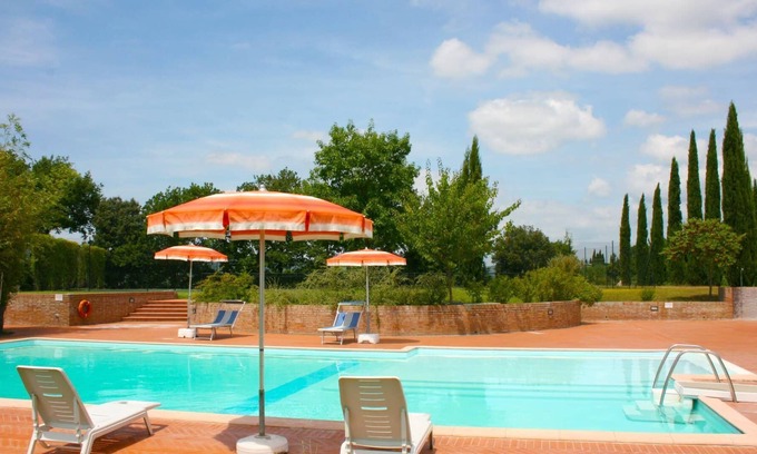 Santarello House | Holiday house Lucignano for 1 - 12 persons with 6 bedrooms - Holiday home