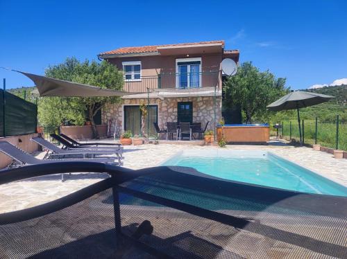 Danilo Biranj House | Holiday House Mablo with pool & jacuzzi
