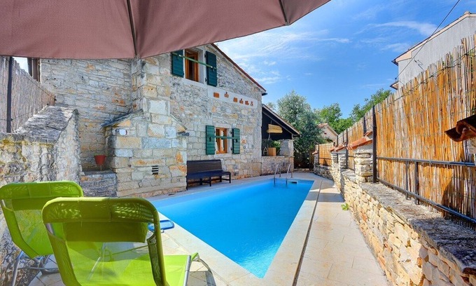 Rezanci House | Holiday house Rezanci for 1 - 3 persons with 1 bedroom - Holiday home
