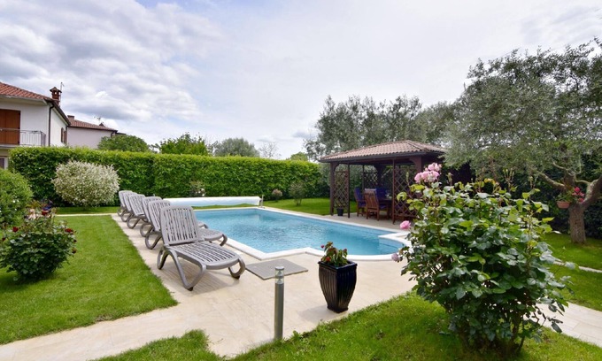 Finida House | Holiday house Umag for 1 - 8 persons with 3 bedrooms - Holiday home