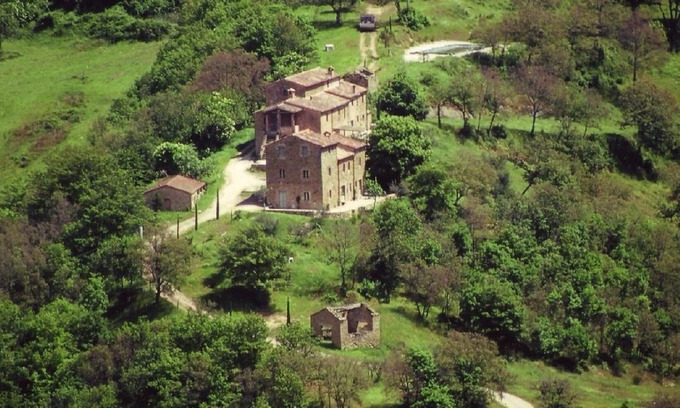 Umbertide House | Holiday house Umbertide for 1 - 12 persons with 6 bedrooms - Holiday house