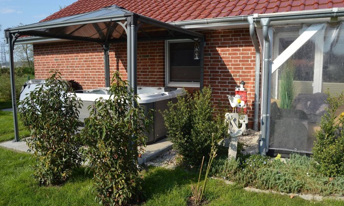 Conneforde House | Holiday house Wiefelstede for 1 - 5 persons with 2 bedrooms - Holiday home