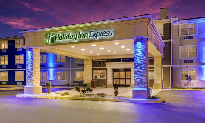 Plymouth Hotel | Holiday Inn Express Plymouth by IHG