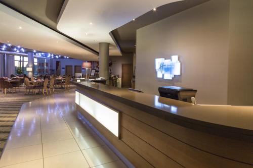 Woodmead Hotel | Holiday Inn Express Sandton-Woodmead by IHG