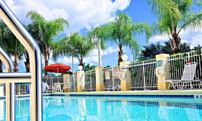 Stuart Hotel | Holiday Inn Express Stuart by IHG