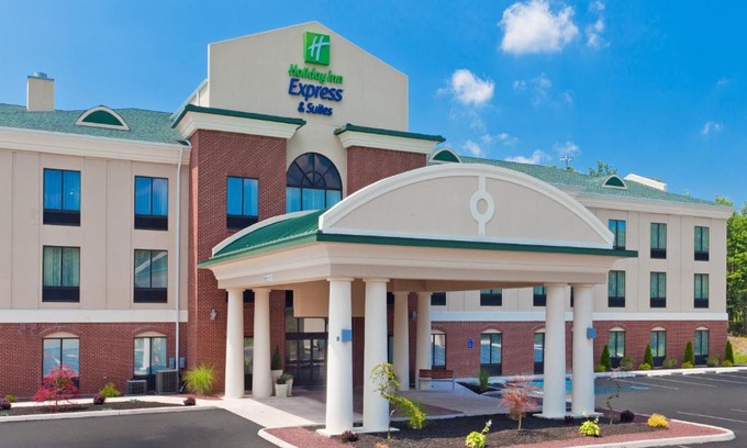 White Haven Hotel | Holiday Inn Express & Suites White Haven - Poconos by IHG