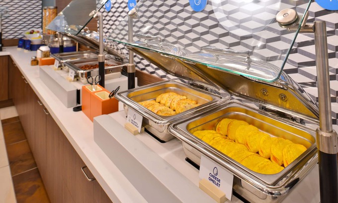 Alice Hotel | Holiday Inn Express & Suites Alice by IHG